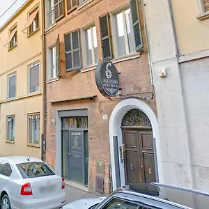 Della Biscia 3*, Ferrara Italia